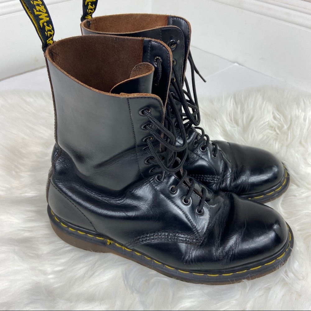 Dr. Martens Black 10 Hole 1490 Leather Boots 10 - Picture 2 of 8